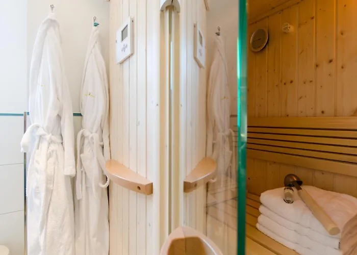 De Luxe Duenenthal * ノルダーナイ